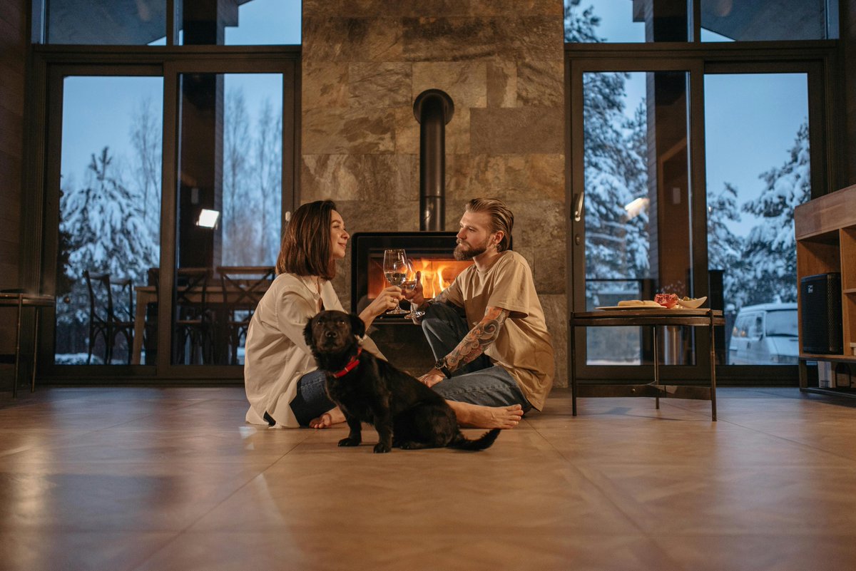 CCTravelAgency's tweet photo. Celebrate #Epiphany &amp; #CuddleUpDay with a dreamy winter escape! ❄️ Think crackling fires, snow-kissed cabins &amp; cherished moments. Ready for a cozy adventure? Message us for travel deals &amp; details.
#CozyWinterGetaway #WinterVibes https://t.co/meKy19rJIg