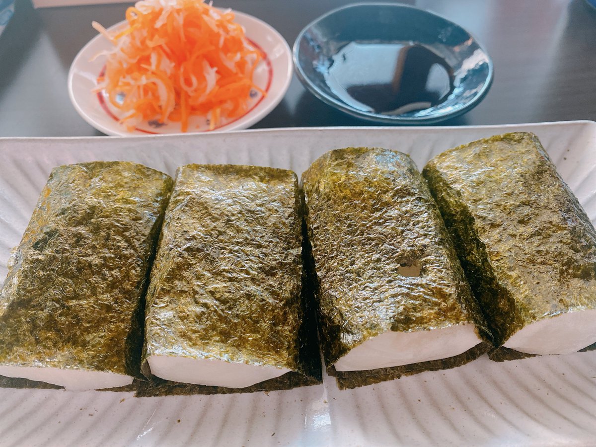 2024ness's tweet photo. あけおめ〜🪀
朝飯のもちち https://t.co/RAGSk5hAD1