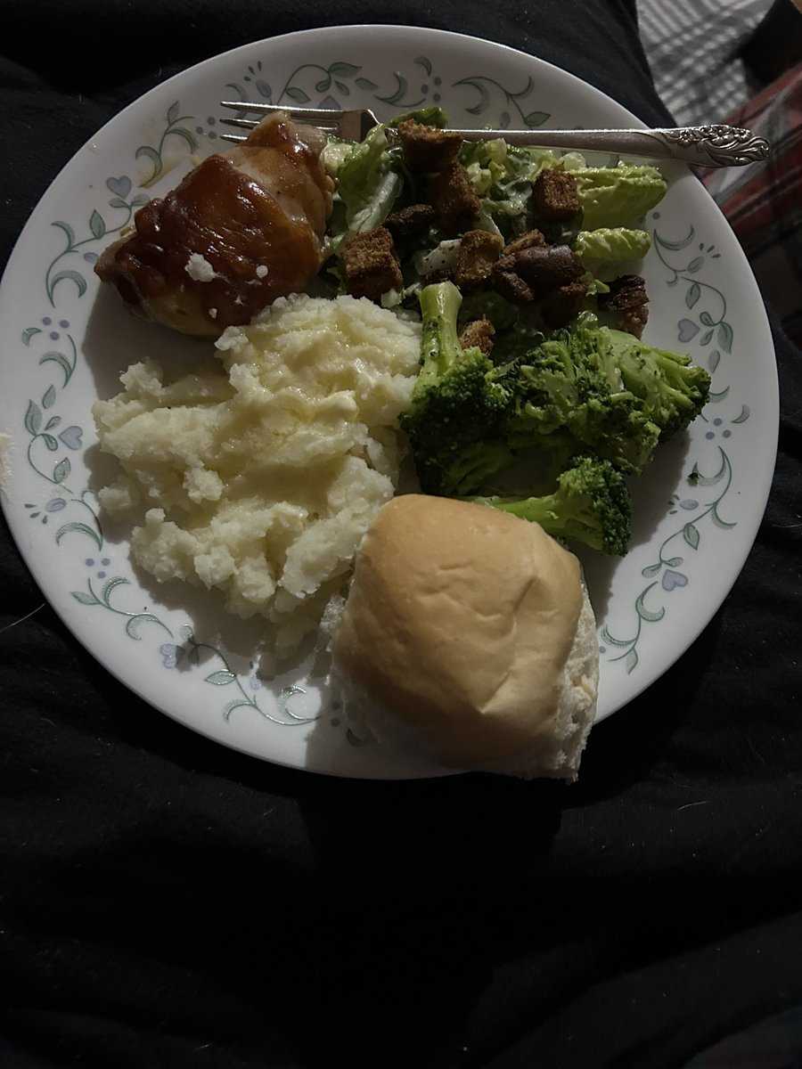 StlBluesFan2024's tweet image. First Healthy Meal of 2025! #HealthyMeal #HealthyEating #HealthyLifeStyle #LifeStyle