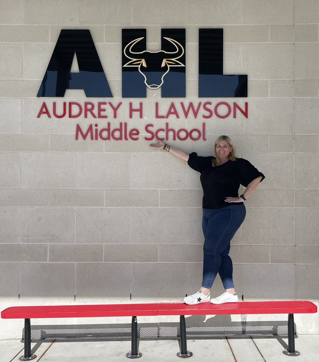 Dr. Shelbi Blackmon (@techlikeaboss) on Twitter photo Excited to join <a href="/LawsonTexans/">Lawson_Texans</a> as principal starting Monday! Ready to build on the great work happening and help our students thrive in 2025! Let’s make it an amazing year! 💙📚 #LawsonMS #NewBeginnings #StudentSuccess Excited to join <a href="/LawsonTexans/">Lawson_Texans</a> as principal starting Monday! Ready to build on the great work happening and help our students thrive in 2025! Let’s make it an amazing year! 💙📚 #LawsonMS #NewBeginnings #StudentSuccess