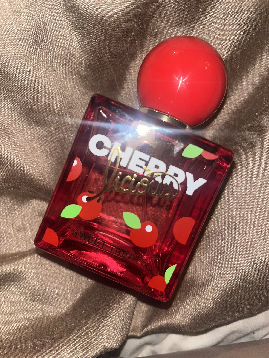 JustCallMe_Ci's tweet photo. 🫶🏾 me a good smell good 😌 🫶🏾 https://t.co/NyC5YliPlO