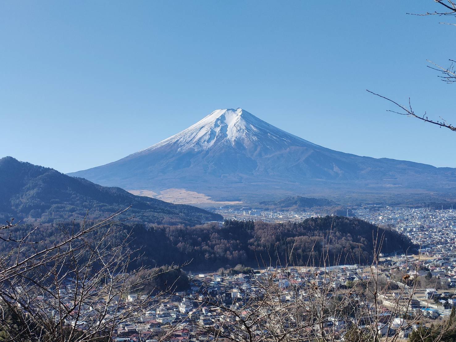 富士山九合五勺胸突山荘 (@munatsukihatuko) / X