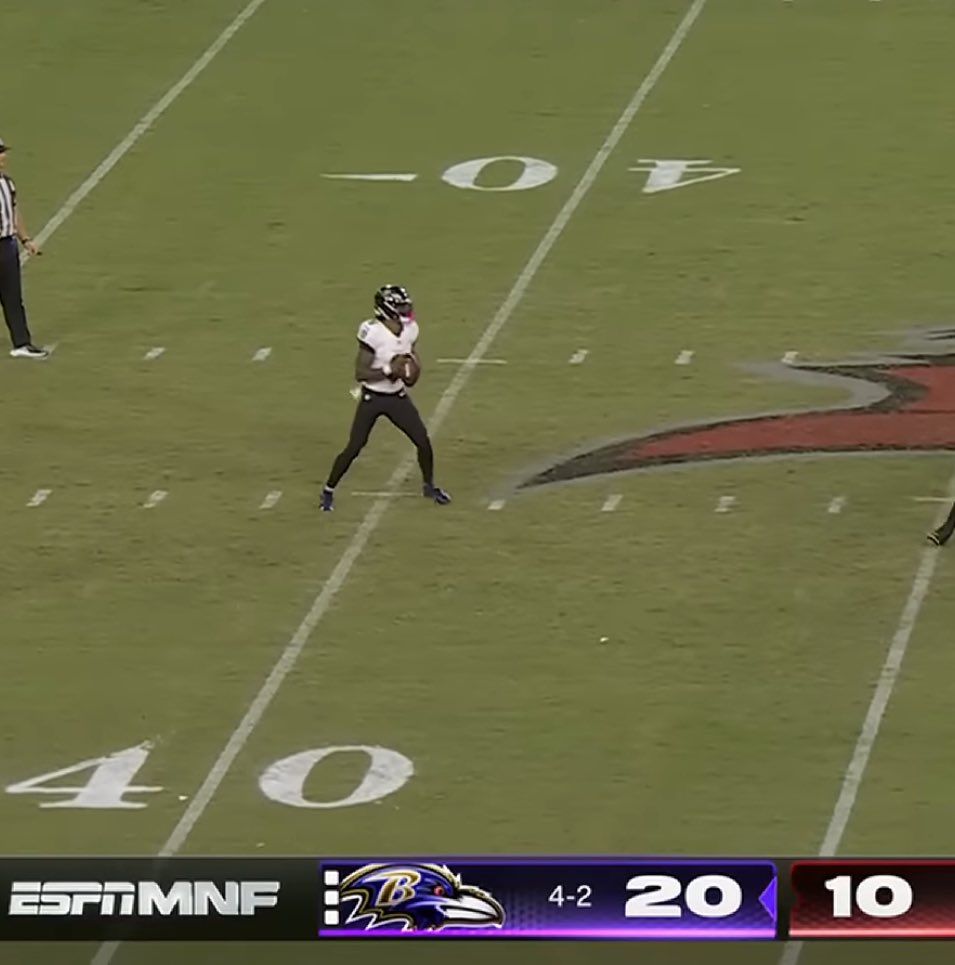 imjalenavy32's tweet photo. If yall see Lamar like this in the pocket.. a LaFuckit Bomb is incoming…😈 https://t.co/I7xFXWuNEa