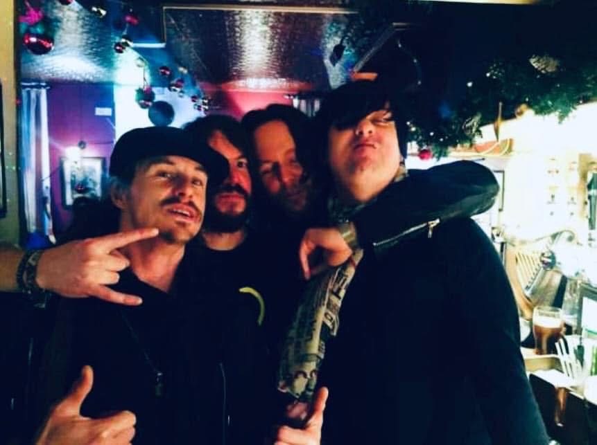 T.H.E G.A.A G.A.A.S // N.E.W P.A.R.K I.N.N // J.E.R.S.E.Y 2.0.2.0

Taken 1st Jan 2020 just b4 our beautiful &amp; talented keys player Sabrina D tragically passed away &amp; COVID struck. If anyone told us what lay ahead, we’d never believed them. Look after 1 another &amp; be nice always X