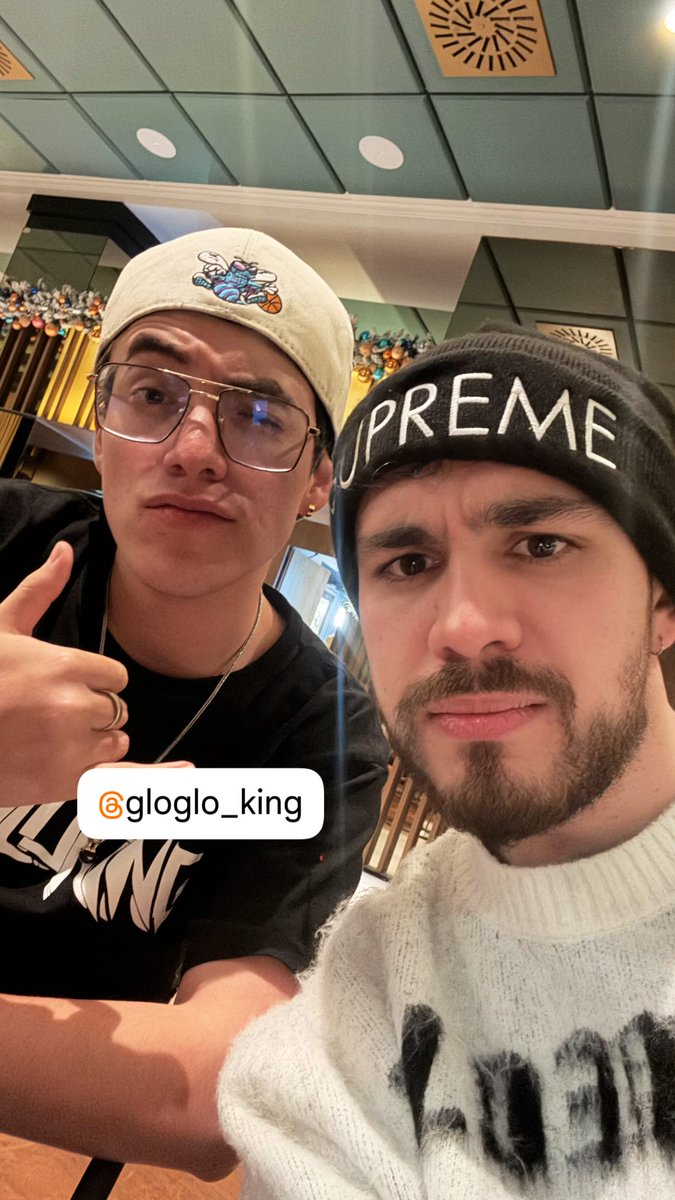 gloglokinginfo's tweet image. 📲|| Gloglo aparece vía instagram stories de Juan Guarnizo @/juansguarnizo 

#showman #glogloarmy 🤪