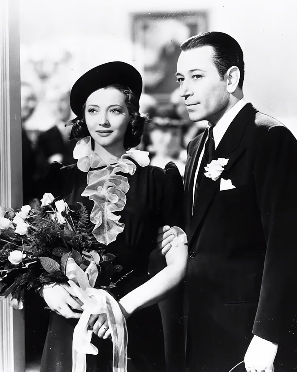 TCM_Party's tweet image. It&apos;s George Raft January (Tuesdays) + MLK Jr. Day 1/20, Was It All A Dream Fridays, New Voices in Cinema on 1/23, and Becoming Hitchcock on 1/15 &amp;amp; 1/22. Get your Now Playing links here ⏬ ^PG #TCMParty #SOTM 
🗓️ Monthly Highlights [PDF]: buff.ly/41WjgVC 
🎬 Programming…