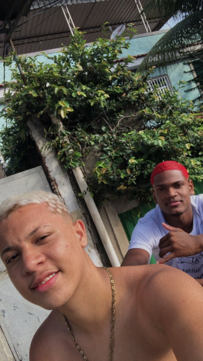 7Simpatia's tweet photo. Amanheceu no mgh🥷🚩❤️ https://t.co/Y7kJxe72qG