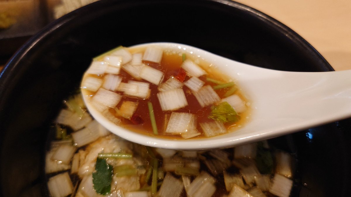 jun_hashimoto01's tweet photo. 郡山市
#麺処隆
#昆布水つけ麺醤油 https://t.co/NlNrm50KxG