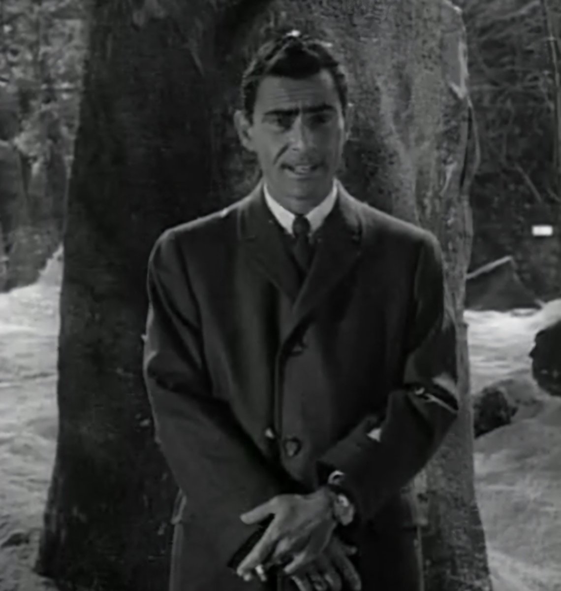 StratocasterJag's tweet photo. #TwilightZoneMarathon Rod Serling behind a rock in the snow is my fave Rod Serling! https://t.co/xxjKsP1fWM