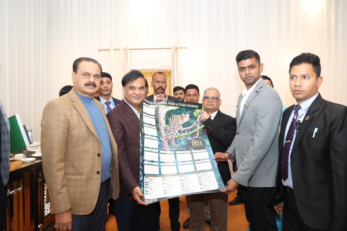 The first copy of the Nameri Calendar 2025 was presented to the HCM <a href="/himantabiswa/">Himanta Biswa Sarma</a> by FD Nameri, in the presence of the HFM <a href="/cmpatowary/">Chandra Mohan Patowary</a> &amp; Spl CS <a href="/mkyadava/">mkyadava</a>. 

Heartfelt gratitude to the HCM for his unwavering support &amp; encouragement to Nameri!!! 🐾🐾

<a href="/assamforest/">Assam Forest Department</a> <a href="/iam_Pirai/">Piraisoodan B, IFS</a> 🐾🐾