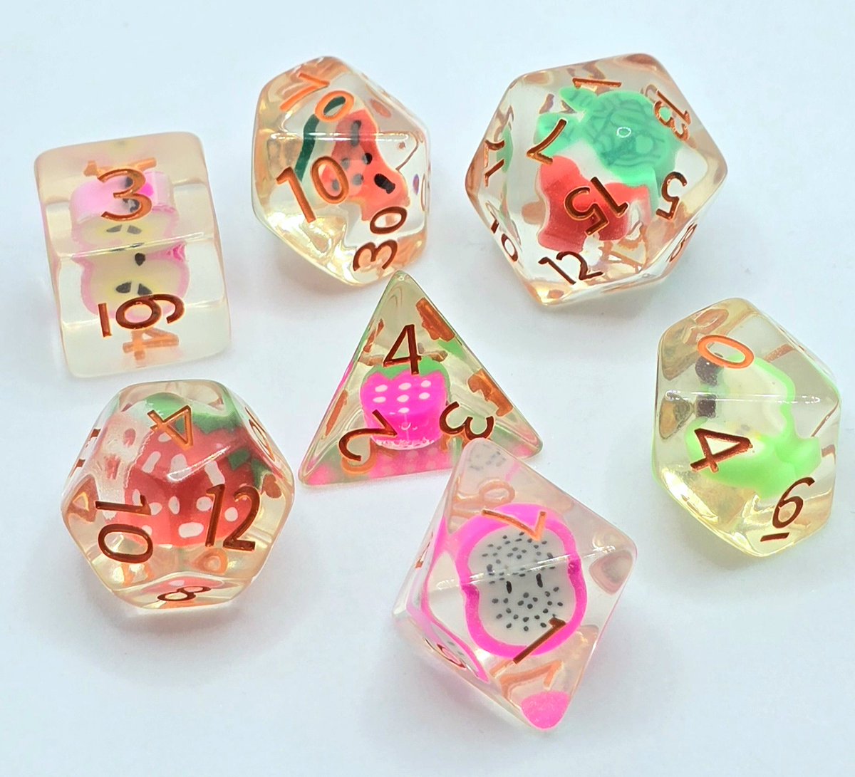 AislynMcgregor's tweet image. The "Agua Fresca" inclusion #dice set from @GateKeeperGamin
#DiceNightSpotlight