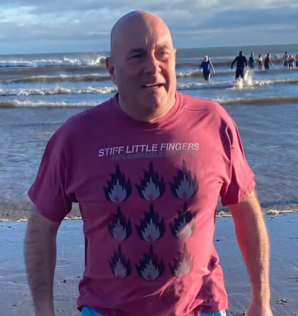 peter4beer's tweet photo. @RigidDigits doing their bit for charity 😁 RIP Connor
https://t.co/Tyx2FiGpIP https://t.co/WuiecSTDRq