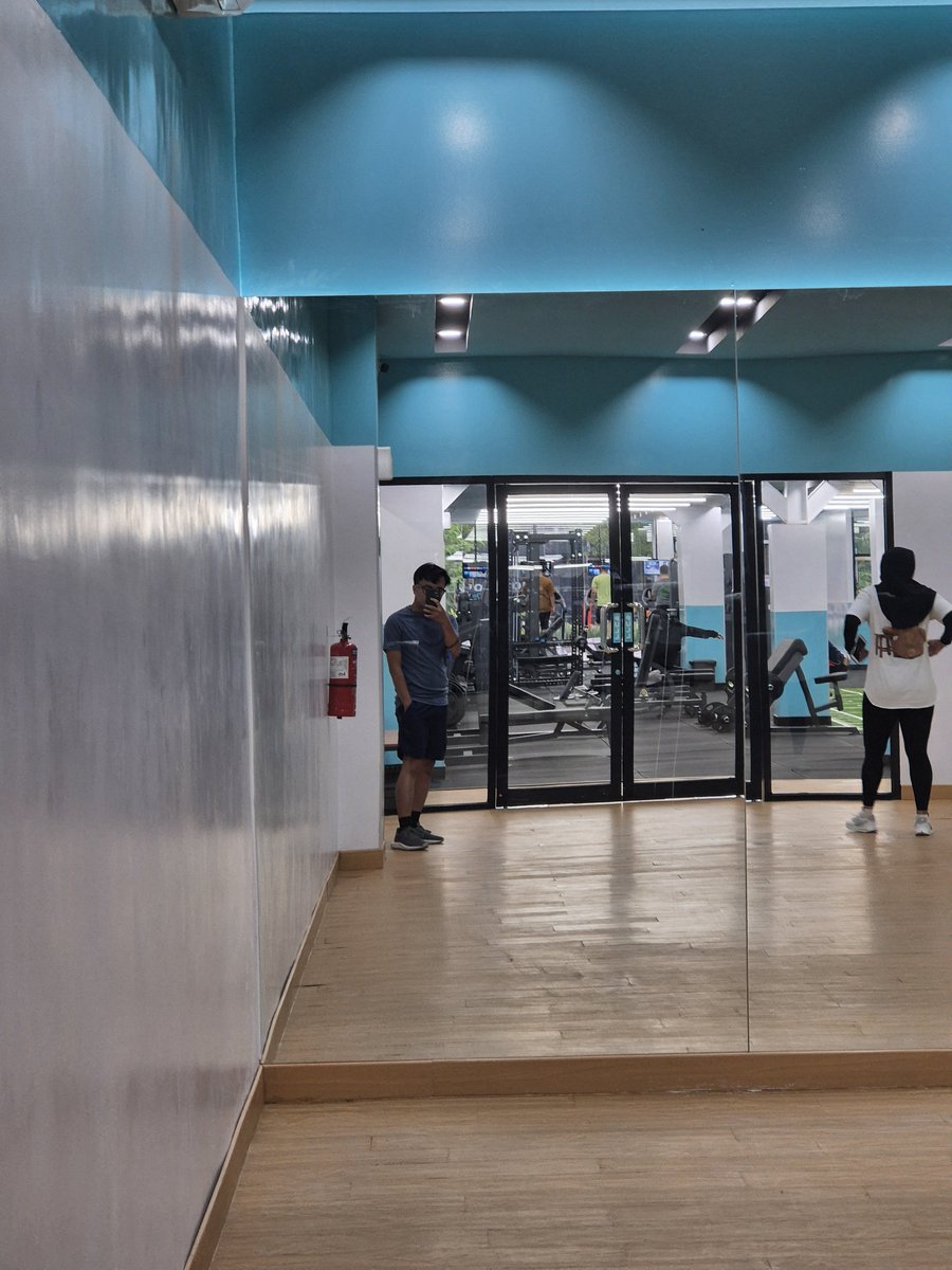 willymrtama's tweet image. 1st time ikut kelas HIIT di Fithub Balikpapan.

Ijin ke toilet 5 menit, bukan mau poop atau peep; tapi mau pingsan woy! Tapi seru sih.

#fithub