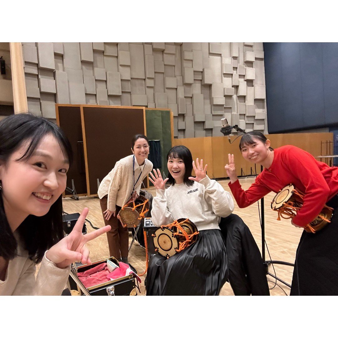sakurakowagenki's tweet photo. 【ライブジャポニズム！福之音（フクノート）】新春スペシャル
1月5日(日)午後5:00〜午後5:50
俳優・鈴木福さんが和楽器の魅力を伝えるスペシャル番組！
ゲスト出演させていただきまます。
一緒に演奏してくれたみんなありがとうございました！

#NHKラジオ #鈴木福 https://t.co/0n3J4GWzlw