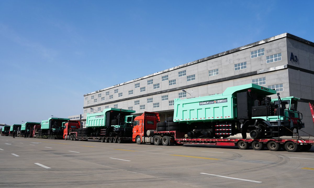 TONLY Heavy tweet media