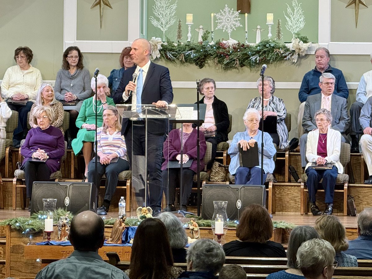 8 years at <a href="/BroadwayLex/">Broadway Baptist Church</a> #NewYears 🎉