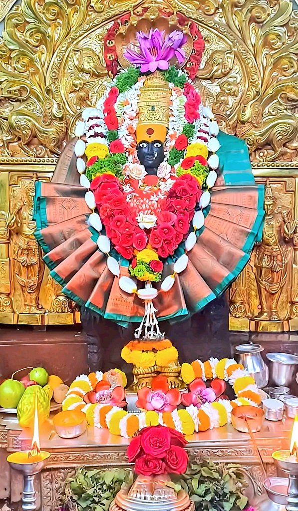 जय श्री महालक्ष्मी माताजी के आज के मंगला दर्शन...!

"जय श्री महालक्ष्मी जी...!!