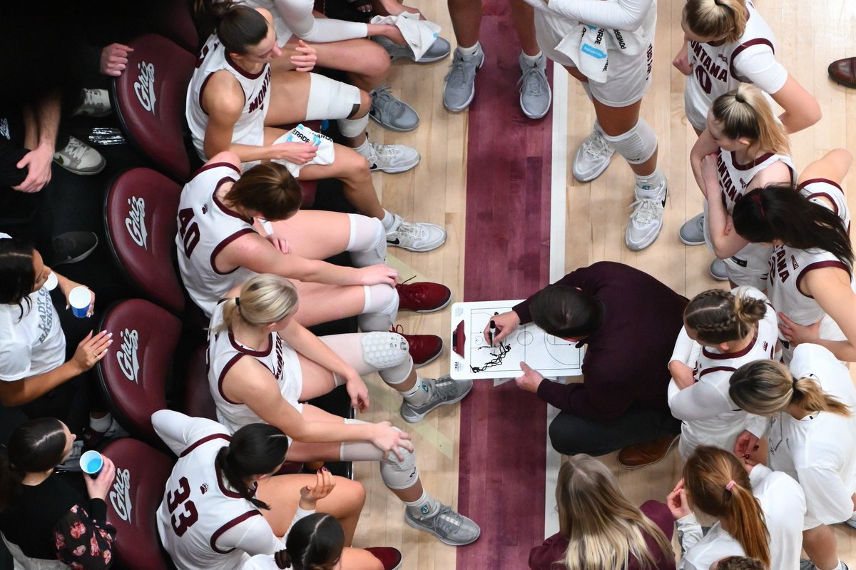 UMGRIZZLIES's tweet image. .@MontanaGrizWBB opens up Big Sky play at home this week! #GoGriz  

🏀 Lady Griz vs. EWU
⏲️ Thursday at 7
🎟️ GoGriz.com/tickets (use the promo code '2025' to ring in the New Year with 2 tickets for $25)

🏀 Lady Griz vs. Idaho
⏲️ Saturday at 2
🎟️