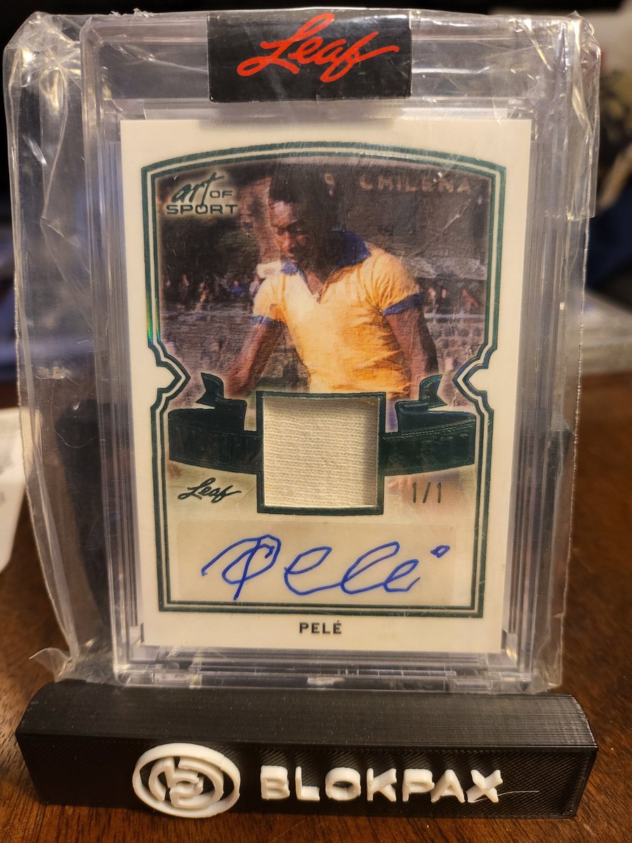 In 2025 I will be giving away one #'d card every 30 days

To enter simply like, repost, or comment on any post in that month

I'm going to start with mint #1 and end with mint #365

I'll be posting every damn day, that is my goal!

Who wants a free #'d card?

#whodoyoucollect