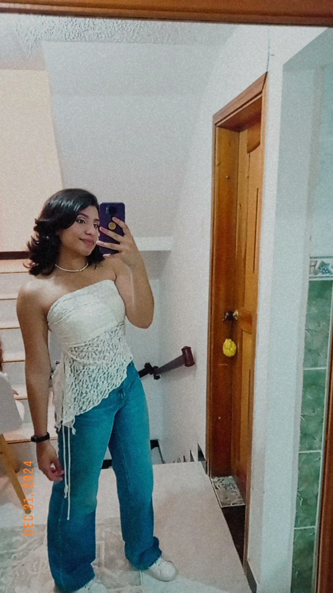 Juanis_00's tweet photo. 🦋2025🦋 https://t.co/TYzlSsTV9Y