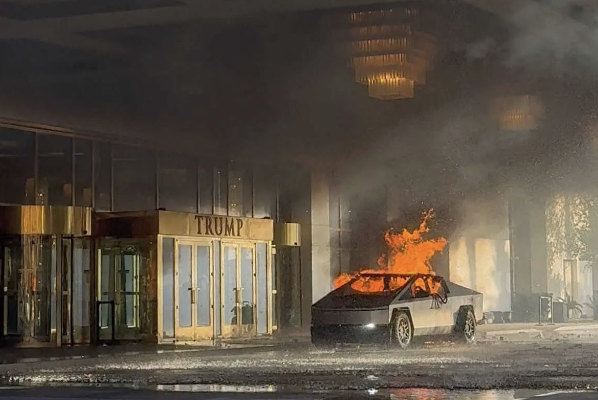 profitratedown's tweet image. happy new year