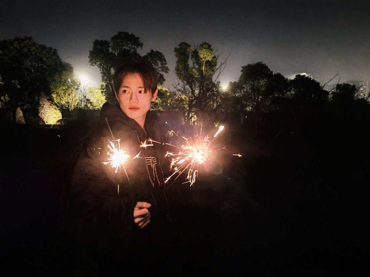 [ 𝘄𝘄𝘄𝗲𝗵𝘁𝘁𝗮𝗺 Instagram Update ] 

—

❤️ 1,113 🗨️ 245
𝘄𝘄𝘄𝗲𝗵𝘁𝘁𝗮𝗺 Happy New Year Everyone 🎉🎇

January 2, 2025