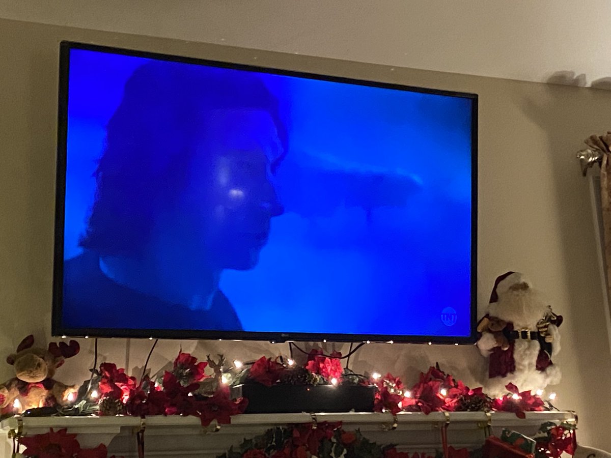 JoanB102001's tweet image. How I’m spending New Year’s Day

#reylo #StarWars #ROS