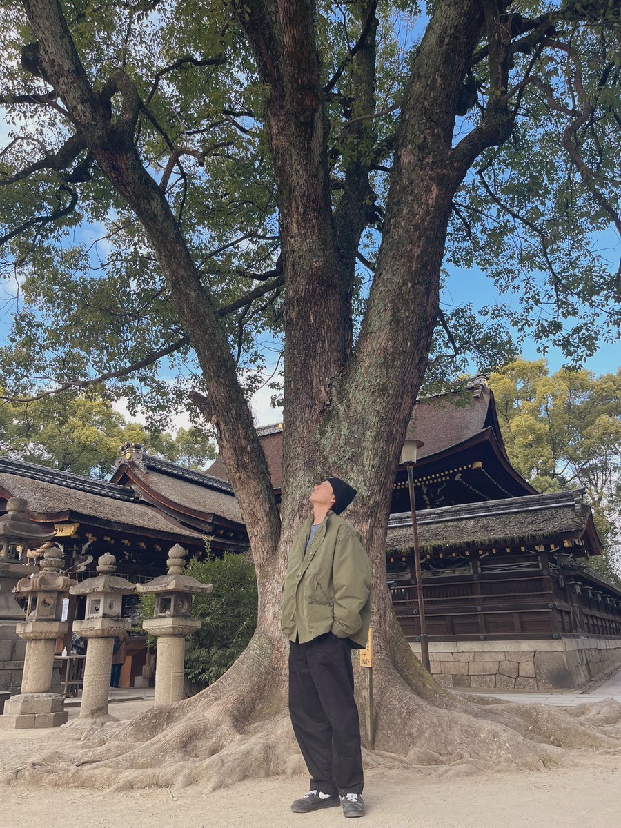 新年あけましておめでとうございます🎍

2025年もよろしくお願いします！！

今年は色々と変化な1年になりそうな予感😏