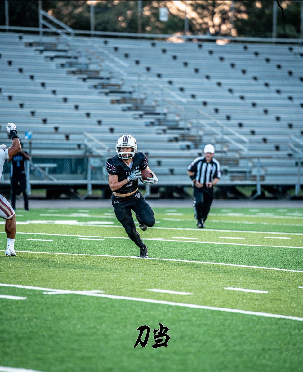 1,000+ rushing yards✅
100+ receiving yards✅
Explosive runs ✅
Pass and run blocking out the back field✅
Long runs and goal line runs ✅
 
Check my film out if you haven’t !

hudl.com/v/2QjmFK