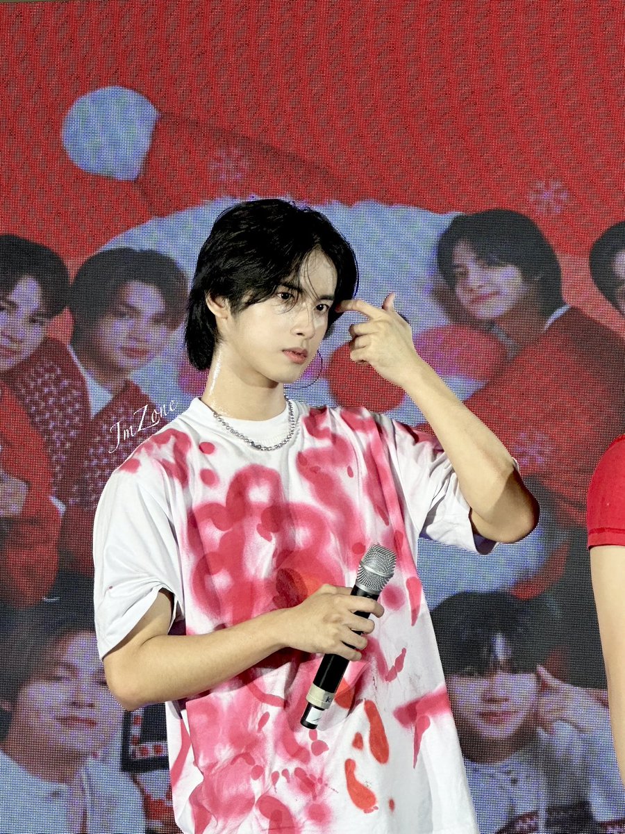 INSANE FACE CARD 🐶🫶🏻

#HORI7ON #호라이즌
#HORI7ON_KYLER
<a href="/HORI7ONofficial/">HORI7ONofficial</a>