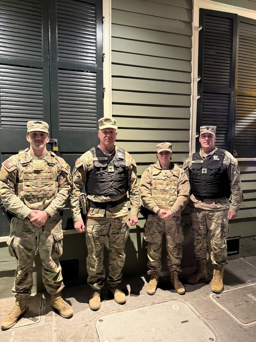 LA National Guard tweet media