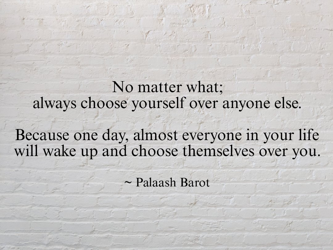WritesInfinity's tweet photo. THOUGHT OF THE DAY 🌻 (02/01/2025)
#infinitywrites #ThoughtForTheDay #quoteoftheday #quotes #WritingCommunity #Literature https://t.co/IGnSVnZGMT
