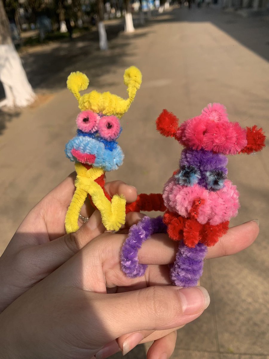 งูแต่งหน้ากับงูเมา