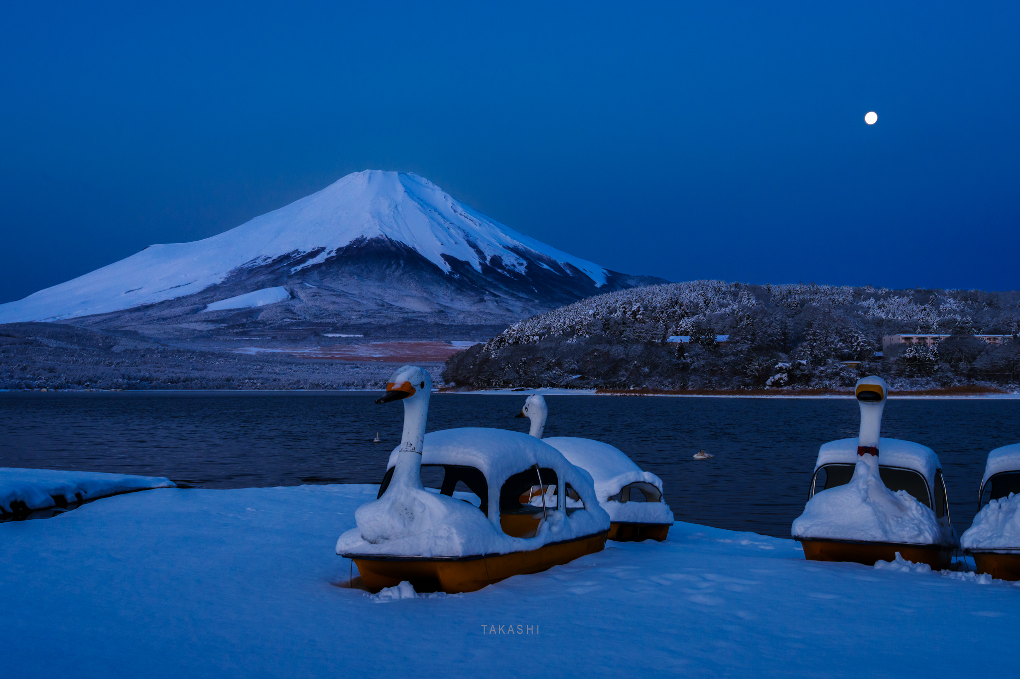 朝焼けに染まる富士山🗻 富士山を撮りに倉見山に登ってきました