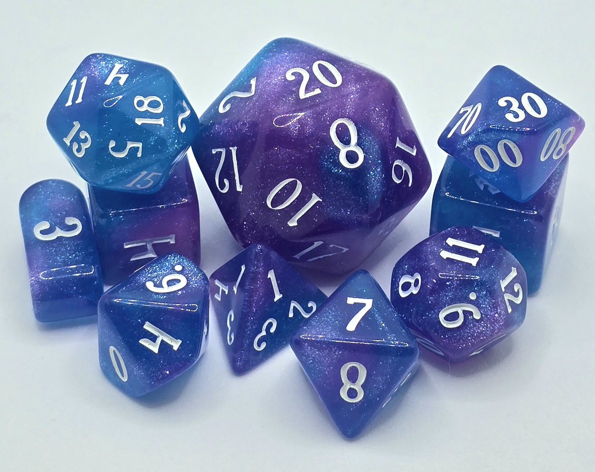AislynMcgregor's tweet image. The "Lich Slap" #dice set from @DiceEnvy
#DiceNightSpotlight