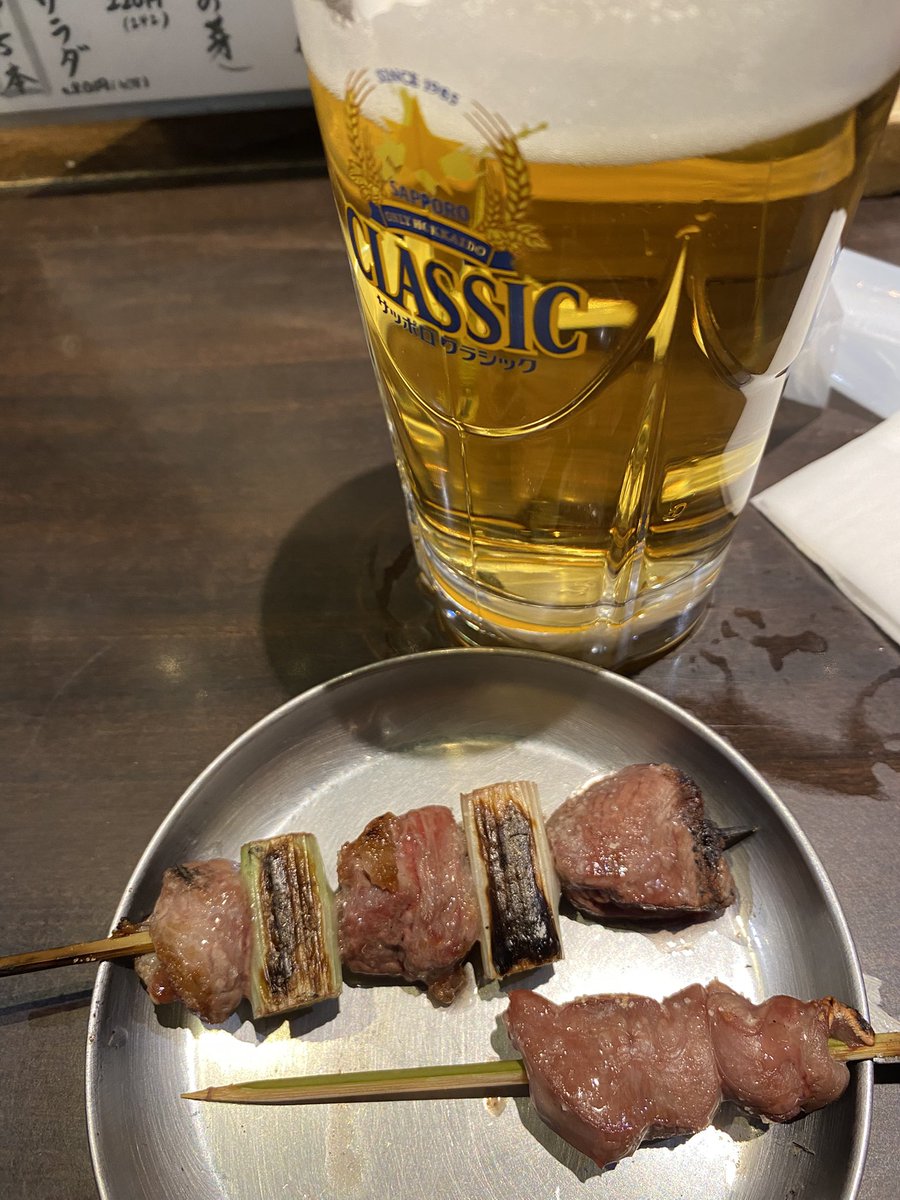 sapporoclassic1's tweet photo. すすきのの四文屋
控えめに言って最高
#tkq https://t.co/44l8FGcbHD