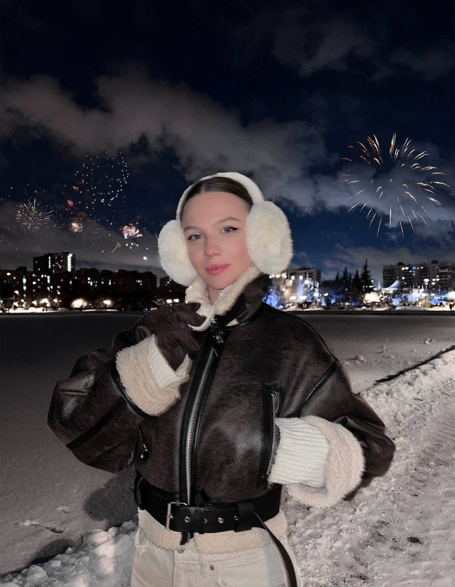 premarinta's tweet photo. There are still some like this🎇✨ https://t.co/A0cgv3d2oA