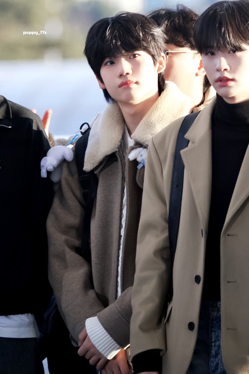 Minnntttcoco's tweet photo. 250102 ICN

#프로젝트7 #PROJECT7
#사쿠라다켄신 #SAKURADAKENSHIN  #클로즈유어아이즈 #CLOSEYOUREYES https://t.co/9dwV09b2Fa