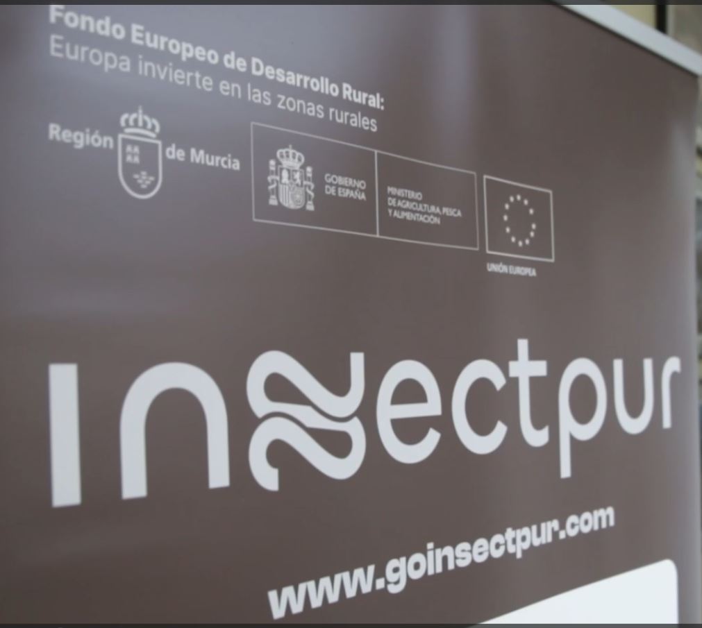 El proyecto Insectpur es cofinanciado por el Fondo Europeo Agrícola de Desarrollo Rural y la Comunidad Autónoma de Murcia, una apuesta decidida por la sostenibilidad y la innovación agrícola. #EuropaSostenible