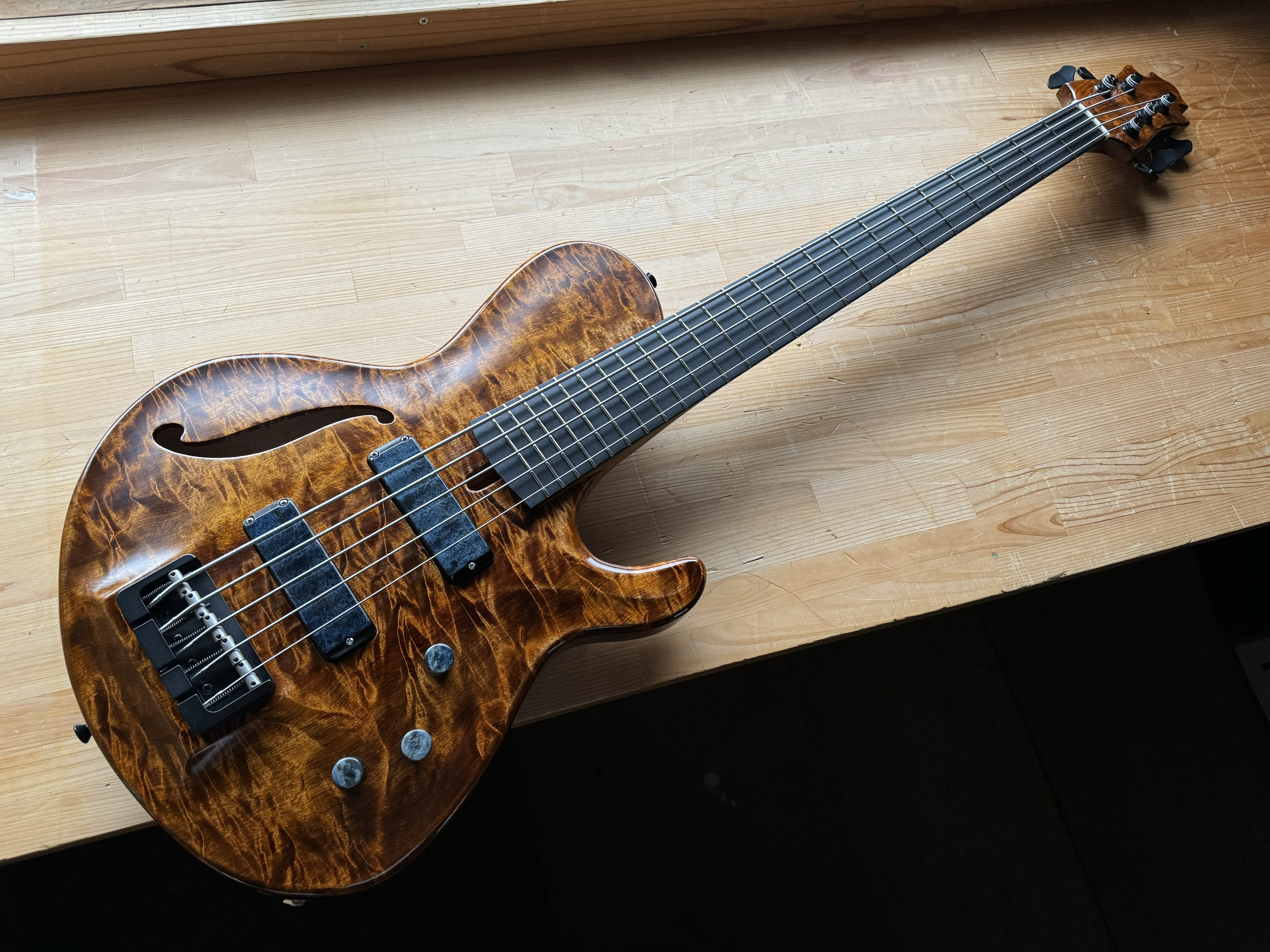 Nishgaki Guitars (@nishgaki_g) / X Nishgaki Guitars (@nishgaki_g) / X