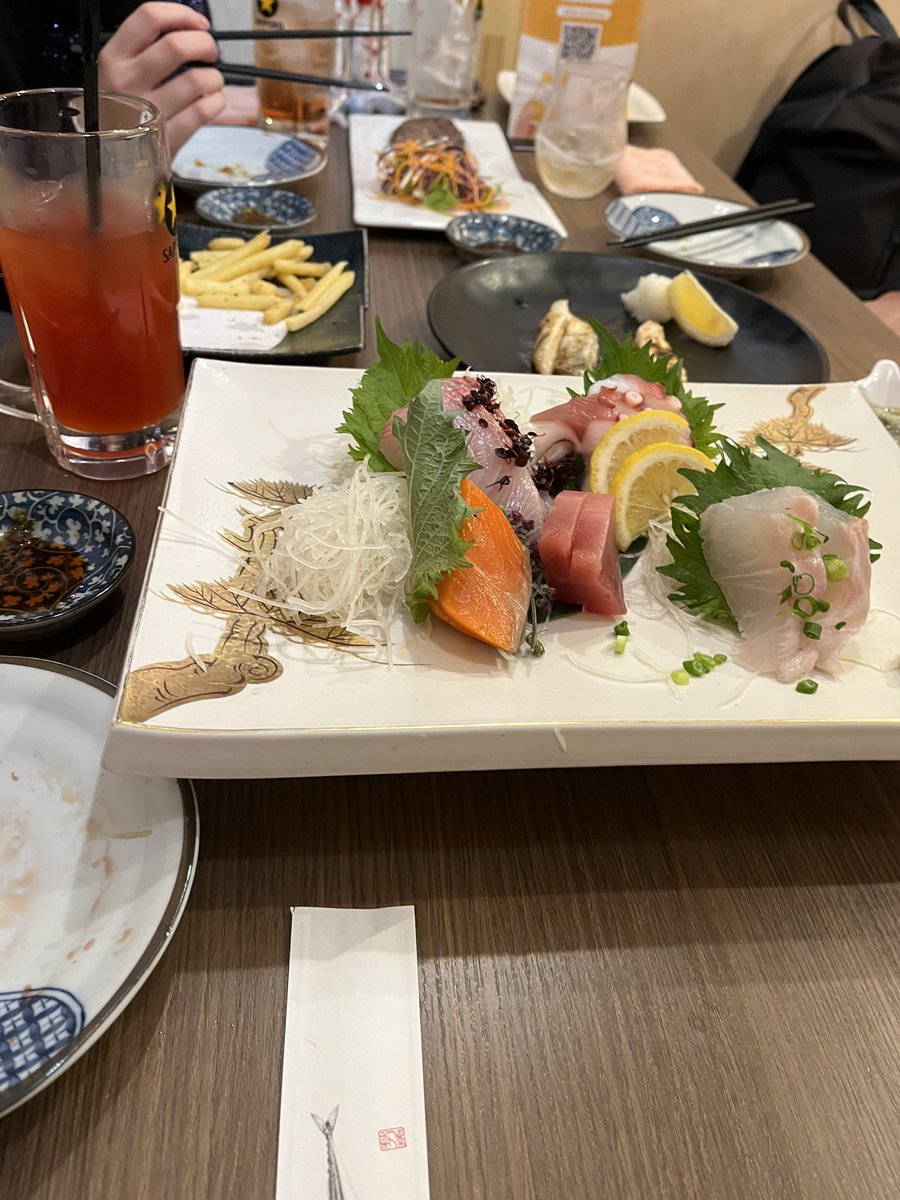 Verrat_LOG's tweet photo. オフ会 https://t.co/WTEP1cXM0j