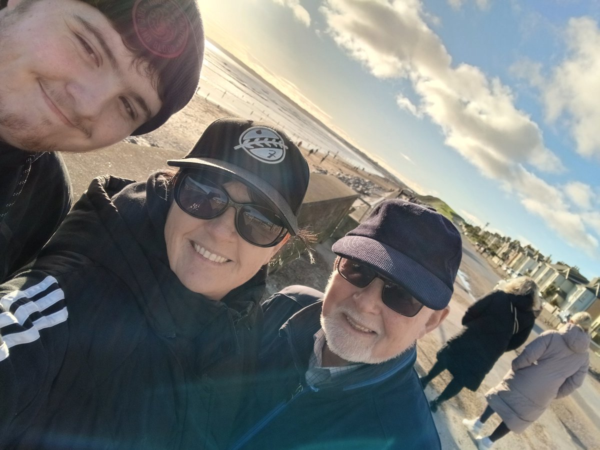 Day 1 of 100 Days of Walking..
Its good to be back!
#youghal
#BeachLife 
#100daysofwalking 
<a href="/NTBreakfast/">Newstalk Breakfast</a>