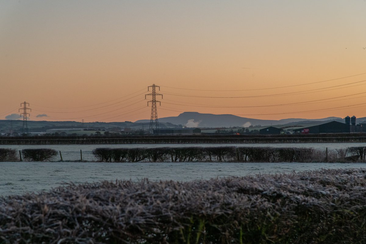 My favourite sort of weather, cold, dry and frosty. Sunrise at Heysham Moss this morning. <a href="/Lancswildlife/">Lancashire Wildlife Trust</a> <a href="/WildlifeTrusts/">The Wildlife Trusts</a> <a href="/EmmaJessonTV/">Emma Jesson</a> <a href="/kerriegosneyTV/">Kerrie Gosney</a> <a href="/JoBlytheTV/">Jo Blythe 🤍</a> <a href="/itvweather/">ITV Weather</a>