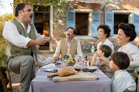 merlinpapin3's tweet photo. .@FredOL69007 Ce soir sur @France3 le film #LeTempsdesSecrets de Christophe Barratier (2022)
Avec : Léo Campion, Guillaume De Tonquédec, Mélanie Doutey, François-Xavier Demaison, Anne Charrier, Baptiste Négrel, Lucie Loste Berset, Michel Vuillermoz, Olivia Côte, Octave Charrier, Bruno Raffaelli, Gwendoline Doycheva, Jean-Louis Barcelona, Tristan Margheriti
En ce début d'été 1905, Marcel compte bien profiter de ses trois mois de vacances scolaires après avoir brillamment achevé son cursus au collège. Avant d'effectuer sa rentrée au lycée, il souhaite mettre à profit cette période de répit et de repos pour quitter les faubourgs de Marseille et rejoindre les collines d'Allauch et d'Aubagne, où l'attend de pied ferme son ami Lili. Au milieu des grands espaces et de cette nature environnante encore vierge, les deux acolytes gambadent et savourent ces précieux instants, conscients qu'il s'agit probablement du dernier été d'insouciance avant leur passage prochain dans la vie d'adulte...