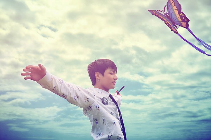 mxcharts's tweet photo. 📸 Concept photos PAPILLON (BUTTERFLY) (4)

#Pappilion #나비 #Butterfly https://t.co/8djqxlfNJP