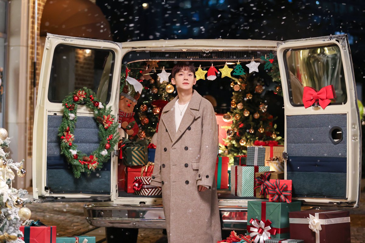 CHEN_official tweet media