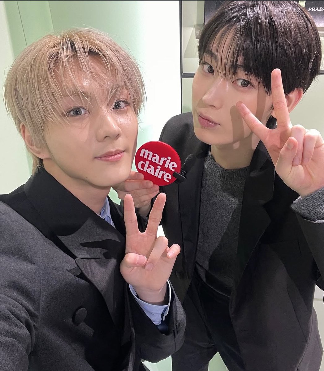 pocketzgallery's tweet photo. WE GOT SUNWON SELCA OH MY GOD IM SCREAMING????? https://t.co/KvNTZPNNHw