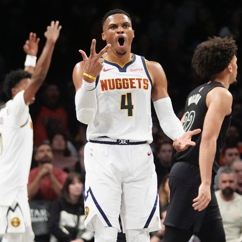 LegionHoops's tweet image. Russell Westbrook in his last two games:

32 POINTS
21 ASSISTS
12/13 FG

IN HIS BAG. 🤯