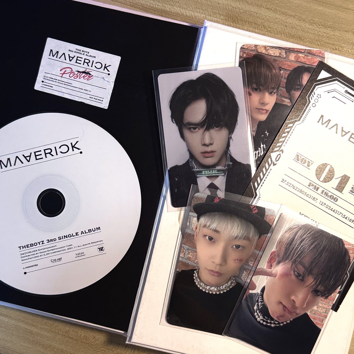 chearyng's tweet photo. 𓆩♱𓆪 wts lfb tbz ph
maverick album (mood ver.)

   ⛧ ₱400 payo, unsealed but full inclus, dm for pc condi, x sensi &amp; rush shipping, rCbyt

# the boyz younghoon yh kevin sangyeon sunwoo eric unit pc https://t.co/q8WZYSHW3g