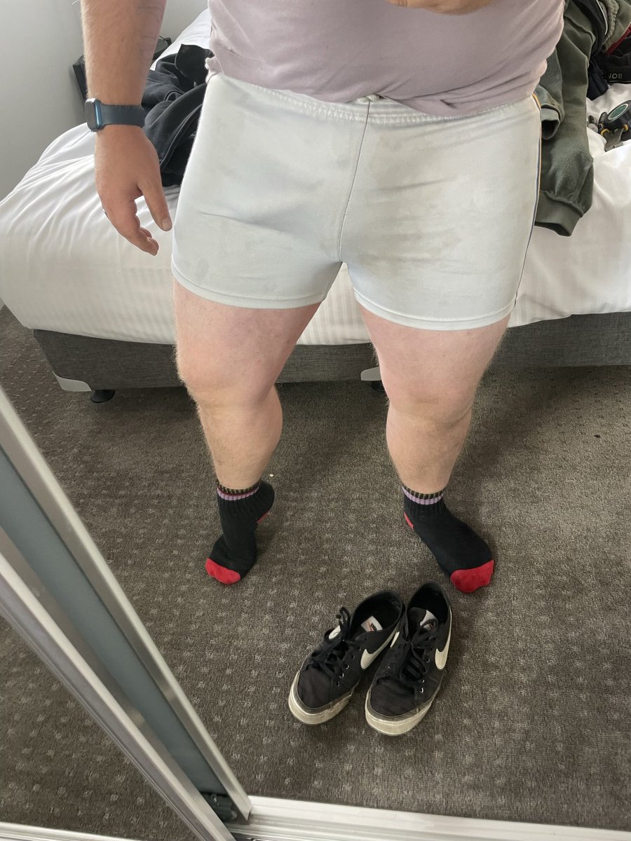 gaylad0 tweet picture